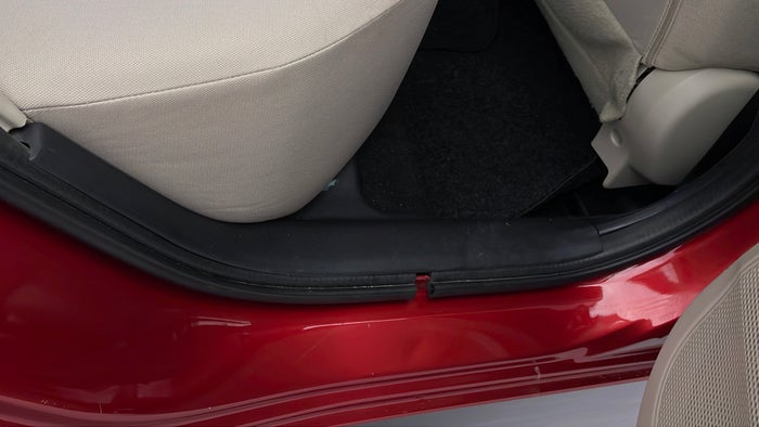 MITSUBISHI LANCER EX-Running Board RHS Dent