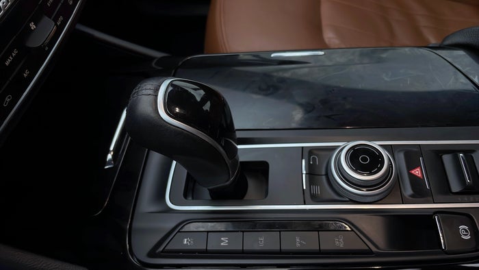MASERATI LEVANTE-Gear Lever