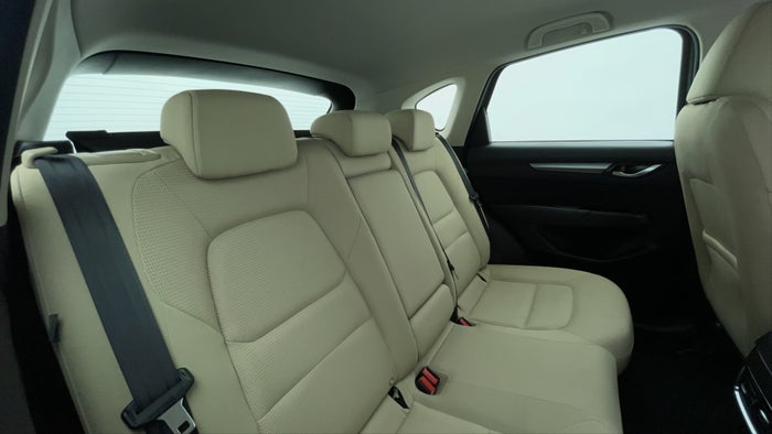 MAZDA CX 5-Right Side Door Cabin View