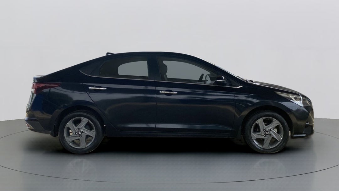 Right Side View