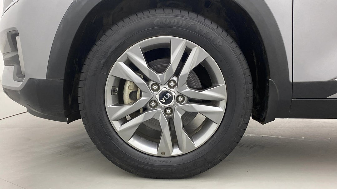 Left Front Wheel