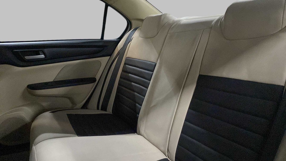 Right Side Rear Door Cabin