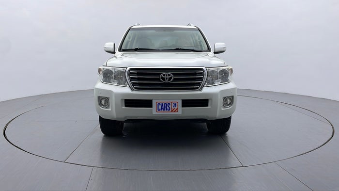 TOYOTA LAND CRUISER-Front View