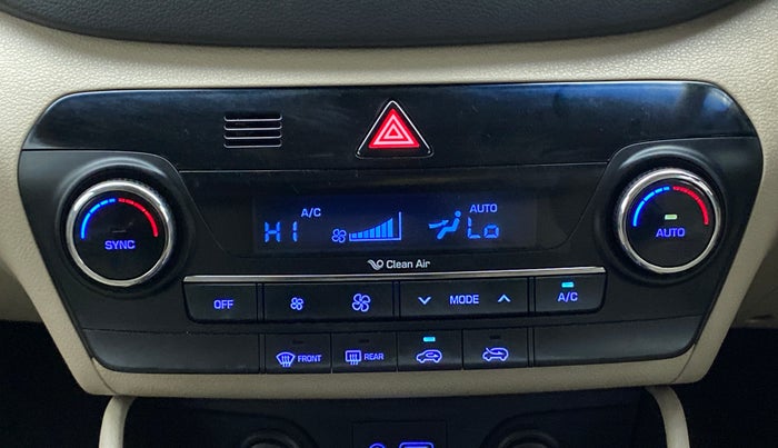 2016 Hyundai Tucson 2WD AT GL PETROL , Petrol, Automatic, 21,218 km, Automatic Climate Control