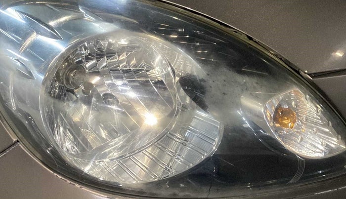 2015 Honda Brio VX AT, Petrol, Automatic, 77,172 km, Right headlight - Faded