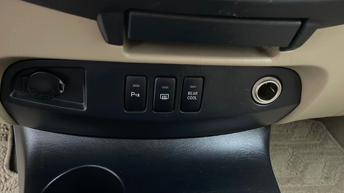 TOYOTA FORTUNER-Dashboard Trim Cigarette Lighter Not Available