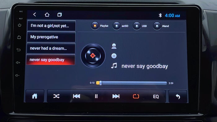 TOYOTA FORTUNER-USB Player
