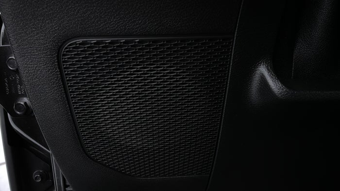 JEEP WRANGLER-Speakers
