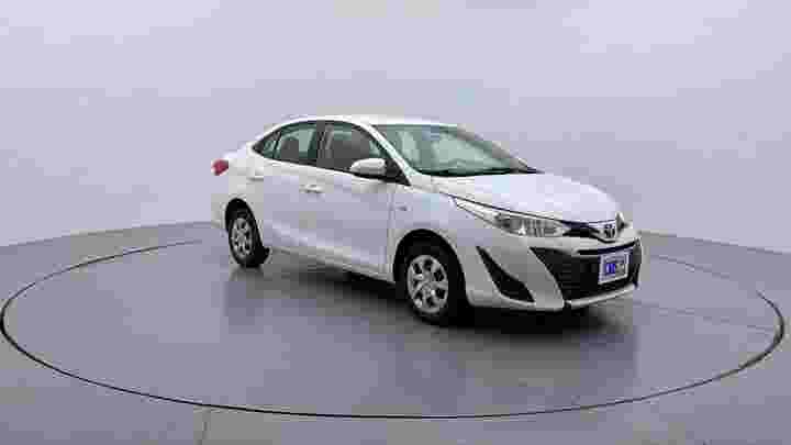Used TOYOTA YARIS 2019 SE Automatic, 93,297 km, Petrol Car