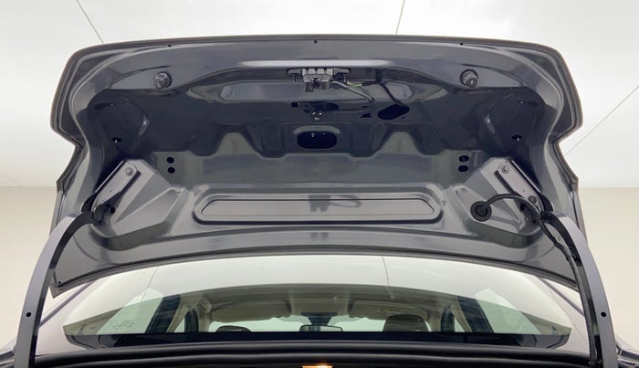 2017 Ford Figo Aspire 1.2 TITANIUM PETROL, Petrol, Manual, 23,166 km, Boot Door Open