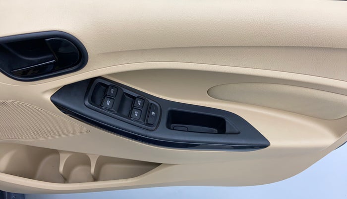 2017 Ford Figo Aspire 1.2 TITANIUM PETROL, Petrol, Manual, 23,166 km, Driver Side Door Panels Control