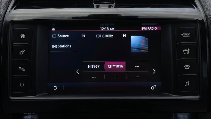 JAGUAR F PACE-Infotainment System