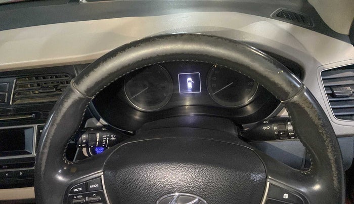 2015 Hyundai Elite i20 ASTA 1.4 CRDI, Diesel, Manual, 71,569 km, Steering wheel - Steering cover is minor torn