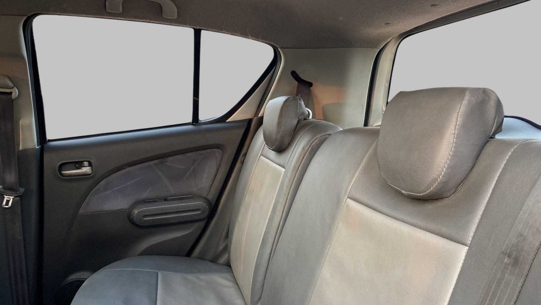Right Side Rear Door Cabin