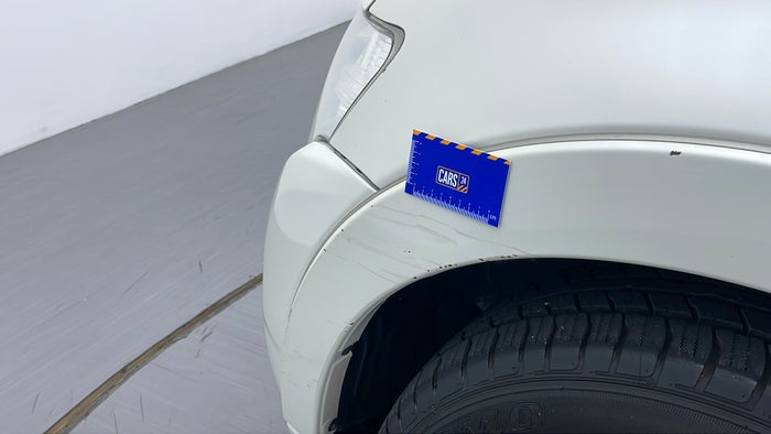 MITSUBISHI PAJERO-Bumper Front Scratch