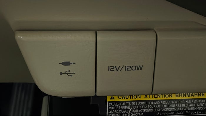 TOYOTA CAMRY-USB Player