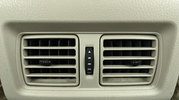 TOYOTA CAMRY-Rear AC Vents