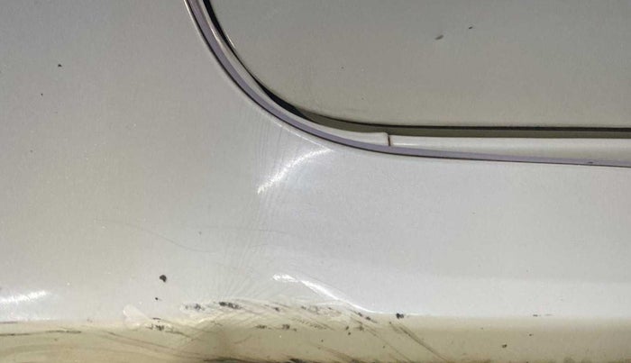 2018 Maruti Dzire ZDI, Diesel, Manual, 50,360 km, Left running board - Minor scratches