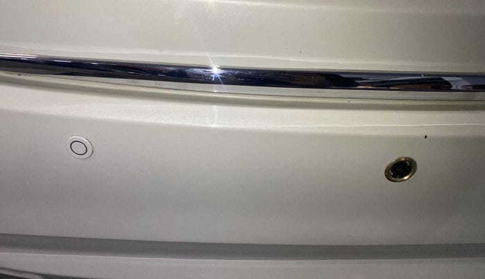 2018 Maruti Dzire ZDI, Diesel, Manual, 50,360 km, Infotainment system - Parking sensor not working