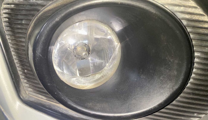 2018 Maruti Dzire ZDI, Diesel, Manual, 50,360 km, Right fog light - Not working