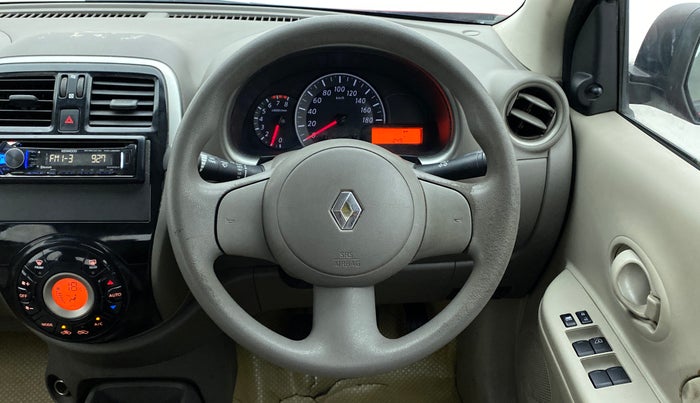 2016 Renault Pulse RX L PETROL, Petrol, Manual, 82,432 km, Steering Wheel Close Up