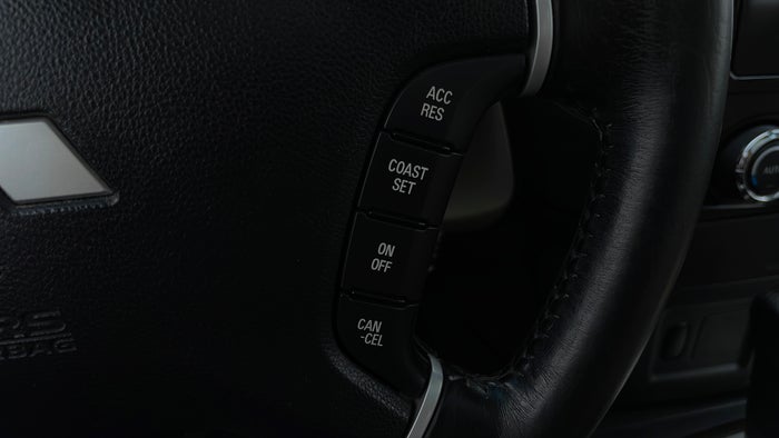 MITSUBISHI PAJERO-Cruise Control