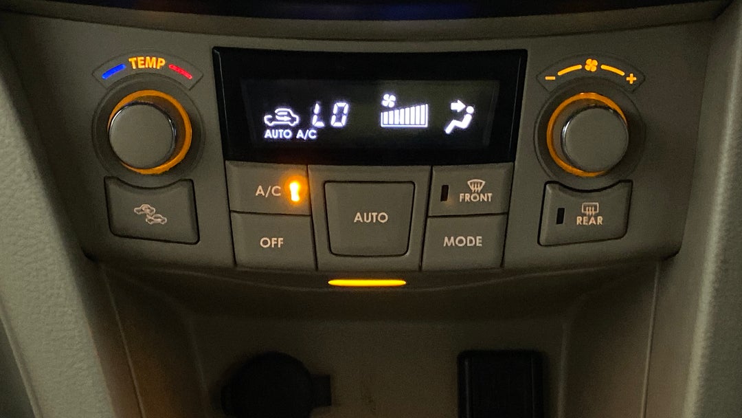 Automatic Climate Control 