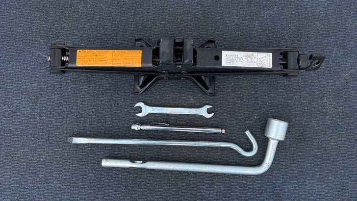 MITSUBISHI LANCER-Tool Kit