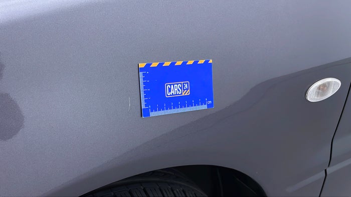 MITSUBISHI LANCER-Fender LHS Scratch
