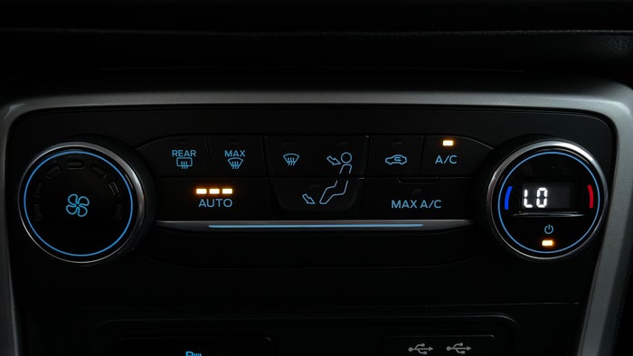 FORD ECOSPORT-Automatic Climate Control