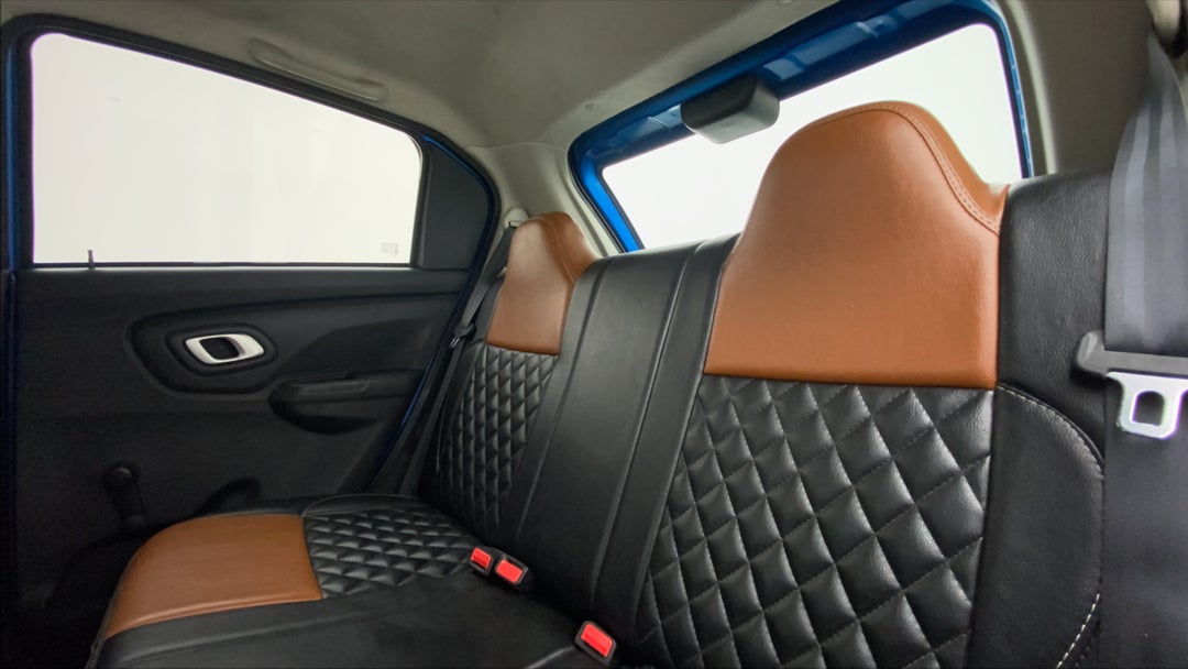 Right Side Rear Door Cabin