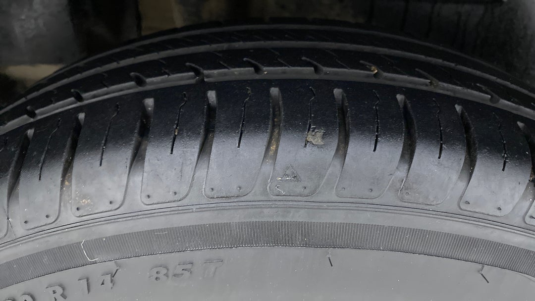 Right Rear Tyre Tread