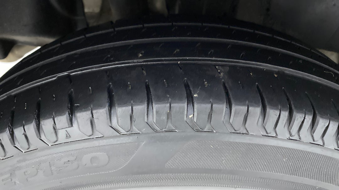 Right Rear Tyre Tread