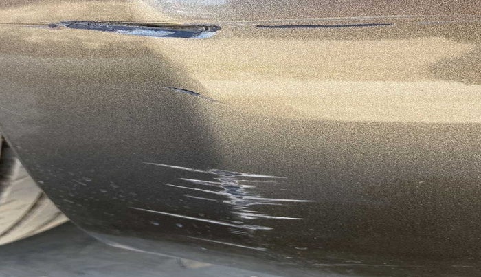 2019 Maruti Swift LXI, Petrol, Manual, 21,191 km, Front bumper - Minor scratches