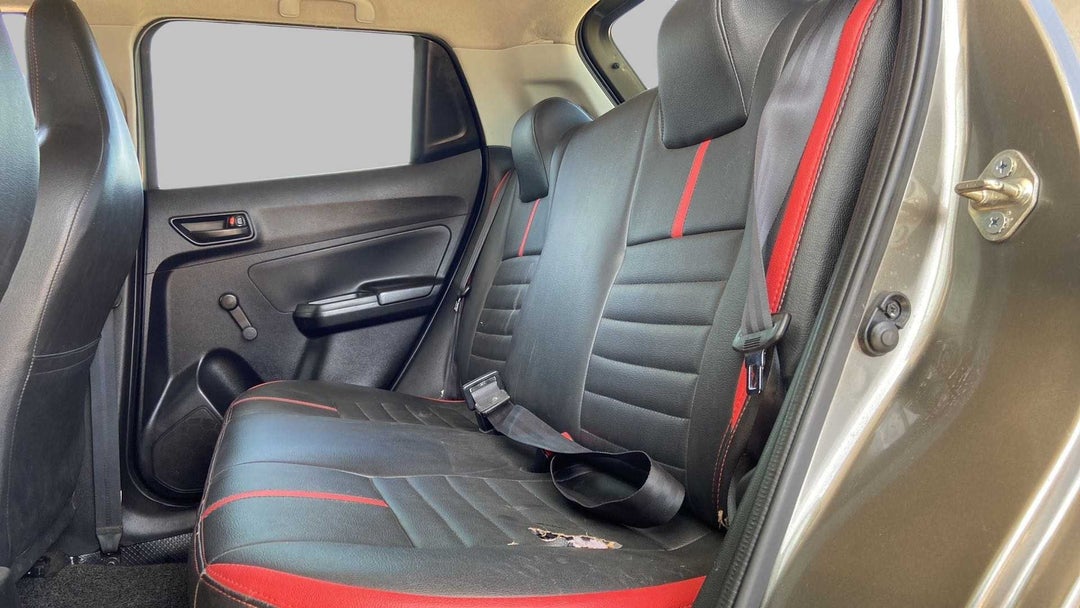Right Side Rear Door Cabin