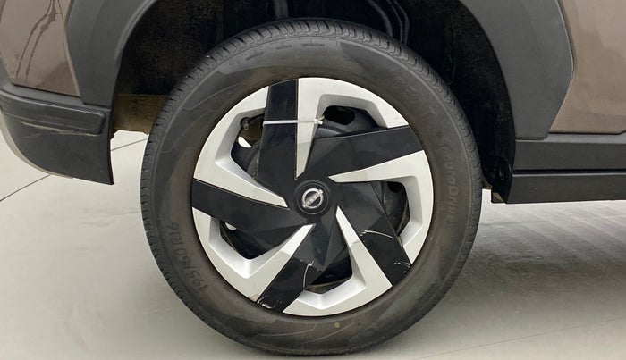 2020 Nissan MAGNITE XL MT, Petrol, Manual, 16,406 km, Right Rear Wheel