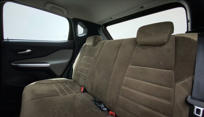 2020 Nissan MAGNITE XL MT, Petrol, Manual, 16,406 km, Right Side Rear Door Cabin