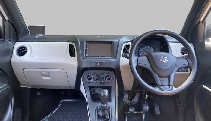 2019 Maruti New Wagon-R LXI 1.0, Petrol, Manual, 21,382 km, Dashboard