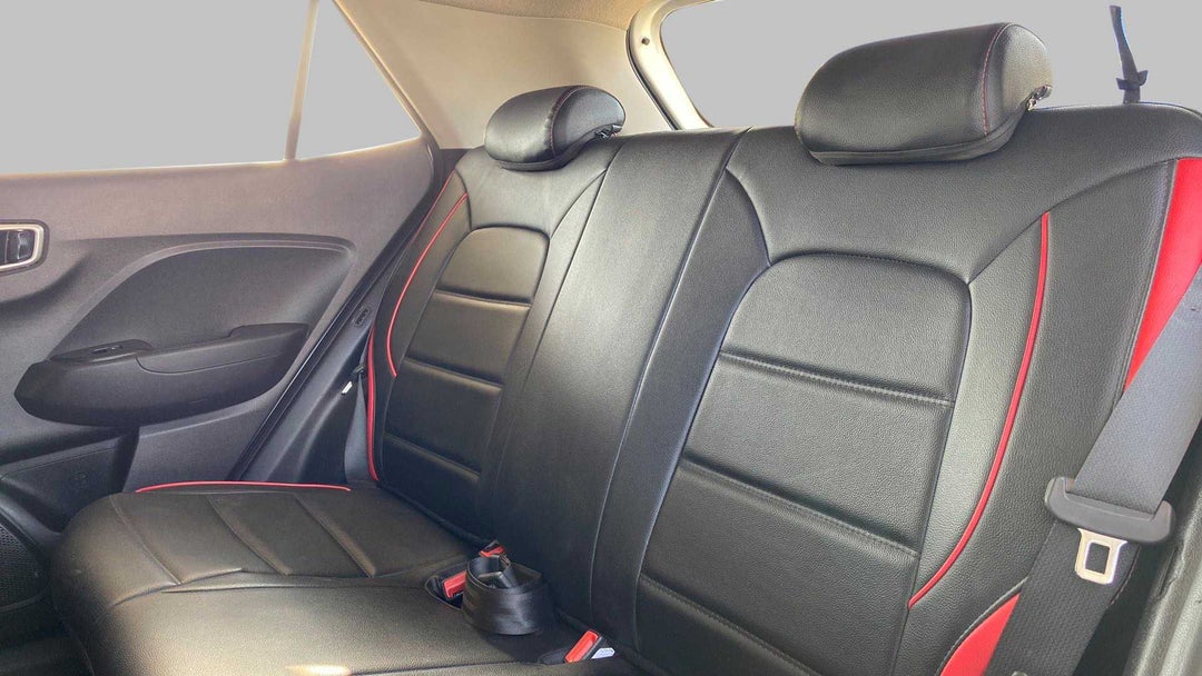 Right Side Rear Door Cabin