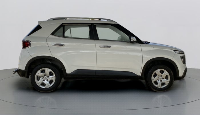 2021 Hyundai VENUE S+ 1.2, Petrol, Manual, 50,543 km, Right Side View