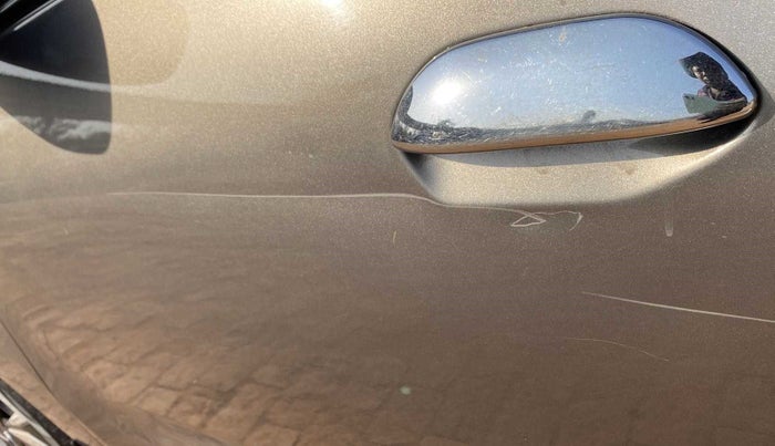 2021 Datsun Redi Go T (O), Petrol, Manual, 6,651 km, Front passenger door - Minor scratches