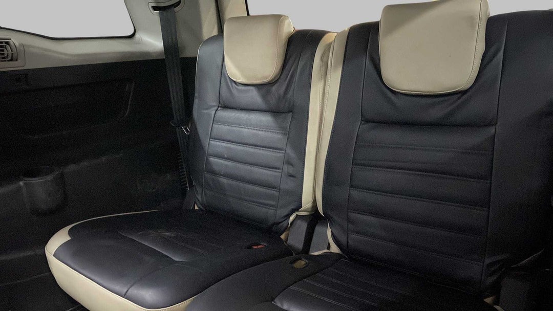 Third Seat Row ( optional )