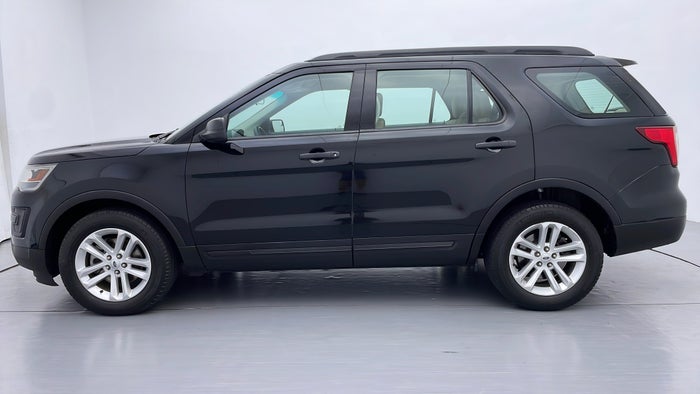 FORD EXPLORER-Left Side View