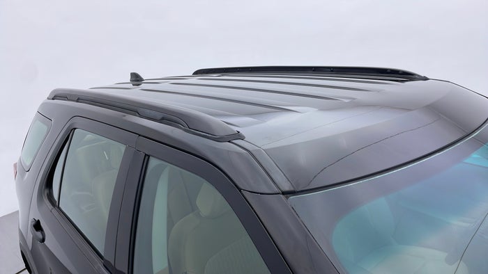 FORD EXPLORER-Roof/Sunroof View