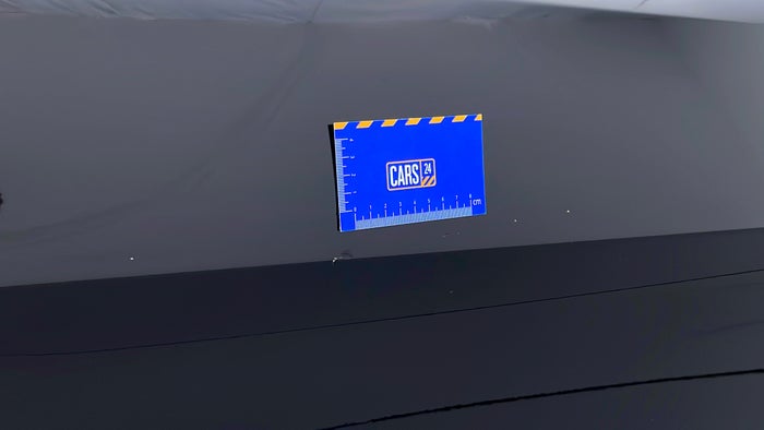 FORD EXPLORER-Door Exterior RHS Rear Chip