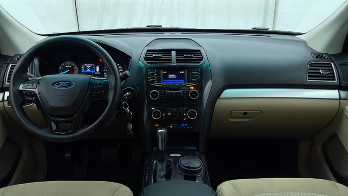 FORD EXPLORER-Dashboard View