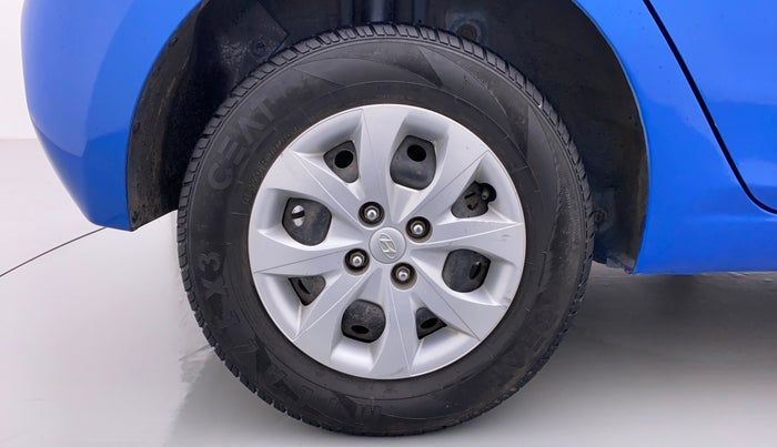 2019 Hyundai Elite i20 Magna + CRDI, Diesel, Manual, 62,181 km, Right Rear Wheel