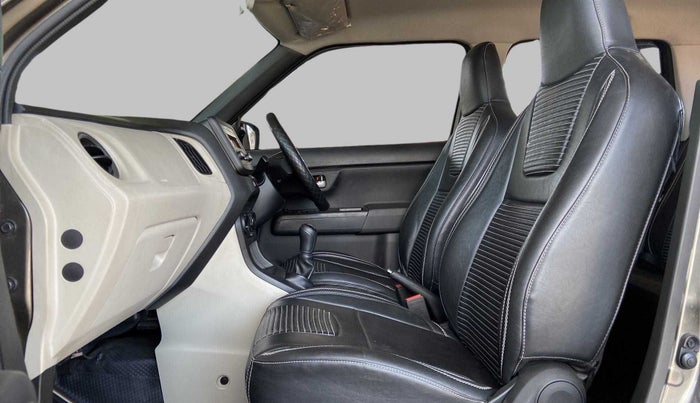 2019 Maruti New Wagon-R VXI (O) 1.0, Petrol, Manual, 69,372 km, Right Side Front Door Cabin