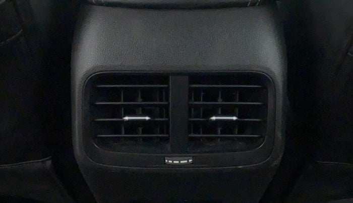2019 MG HECTOR SHARP 2.0 DIESEL, Diesel, Manual, 66,583 km, Rear AC Vents
