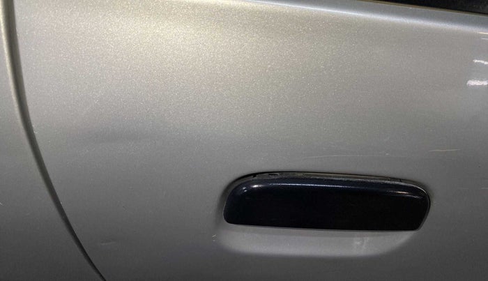 2010 Maruti Alto LX, Petrol, Manual, 33,095 km, Right rear door - Minor scratches